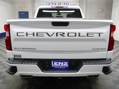 Used 2021 Chevrolet Silverado 1500 Custom AWD/4WD image 31