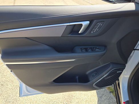 New 2026 Buick Enclave Sport Touring w/ Power Package FWD image 22