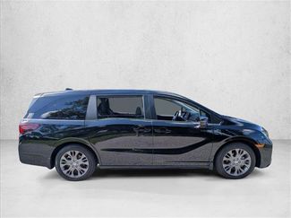 Used 2025 Honda Odyssey Touring video 2