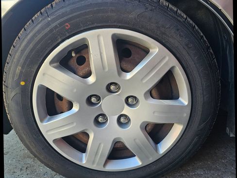 Used 2010 Honda Civic LX image 9