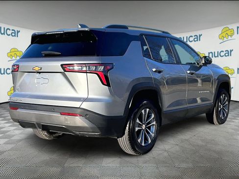 Used 2025 Chevrolet Equinox LT w/ Convenience Package II image 6