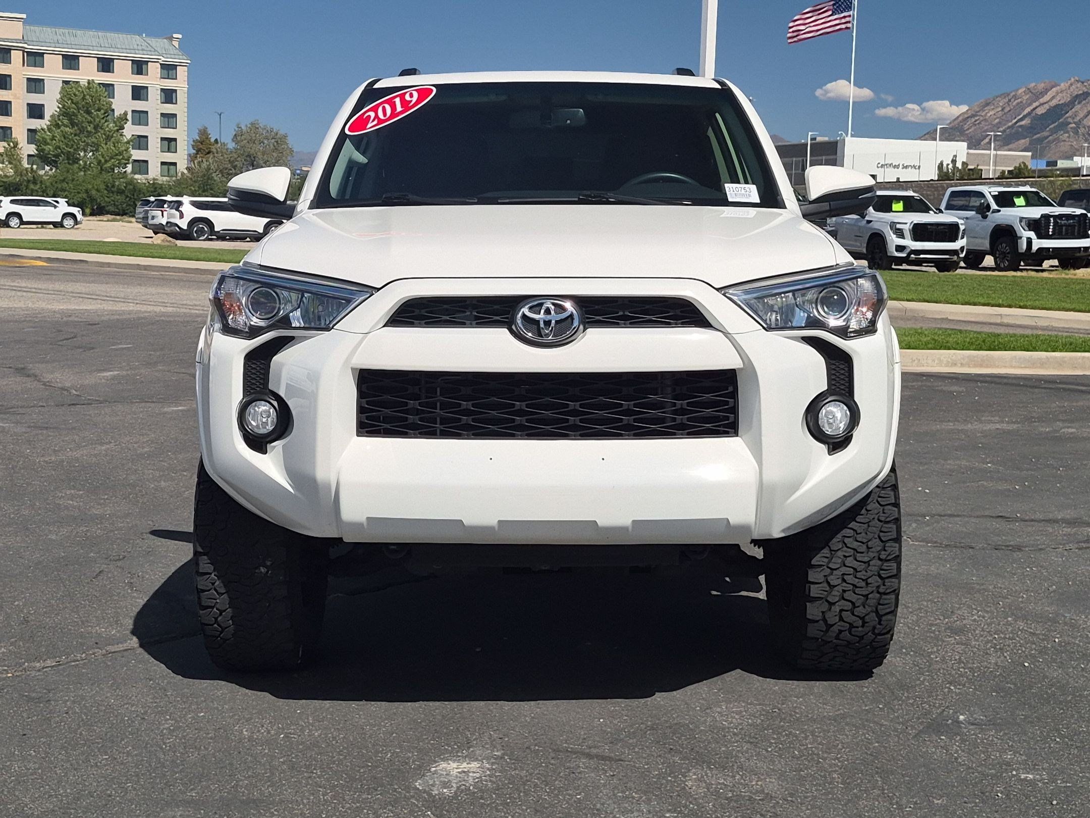 Used 2019 Toyota 4Runner SR5 Premium AWD/4WD image 8