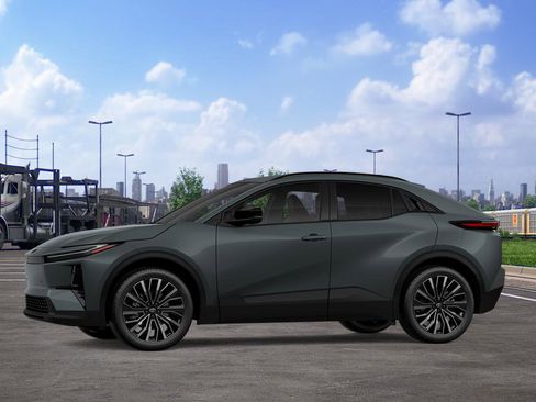 New 2026 Toyota C-HR AWD/4WD image 3