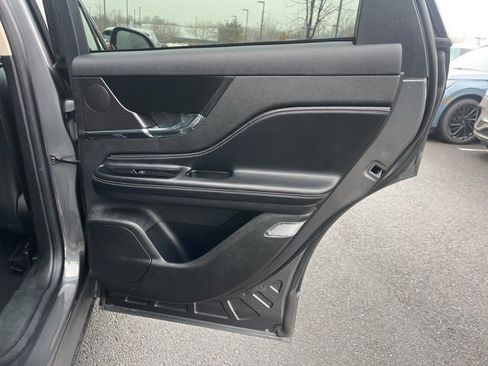 Used 2023 Lincoln Corsair AWD w/ Equipment Group 101A image 20