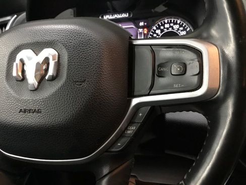 Used 2022 RAM 1500 Big Horn AWD/4WD image 40