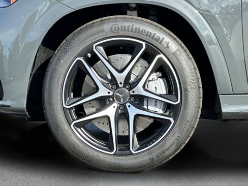 New 2025 Mercedes-Benz GLE 53 AMG 4MATIC image 35
