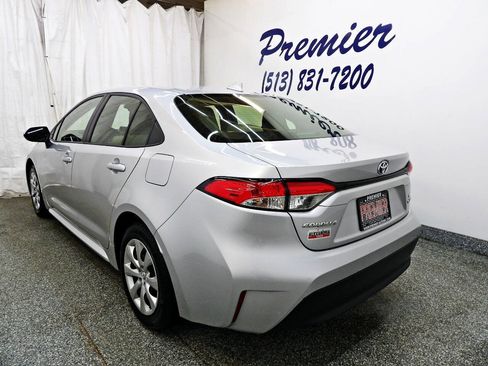 Used 2025 Toyota Corolla LE FWD image 7