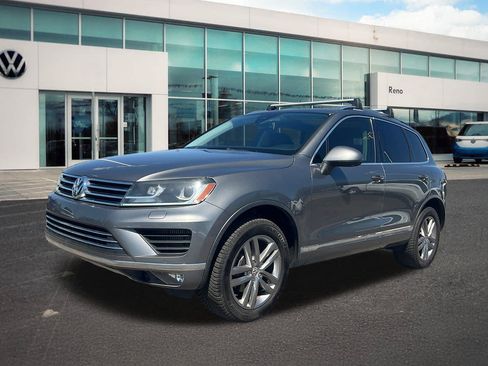 Used 2016 Volkswagen Touareg TDI AWD/4WD image 1