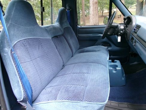 Used 1995 Ford F150 XLT image 23