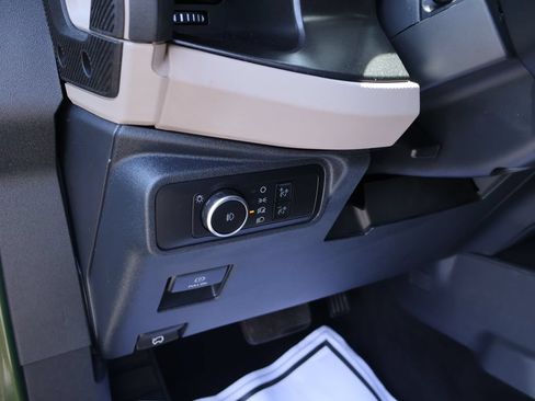 Used 2022 Ford Bronco Big Bend AWD/4WD image 17