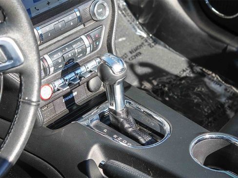 Used 2017 Ford Mustang Premium image 24