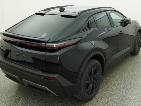 New 2026 Toyota C-HR AWD/4WD image 11