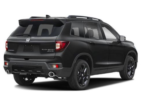 Used 2024 Honda Passport Black Edition image 2