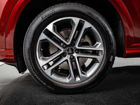 Used 2025 Audi Q5 Premium Plus w/ Premium Plus AWD/4WD image 13