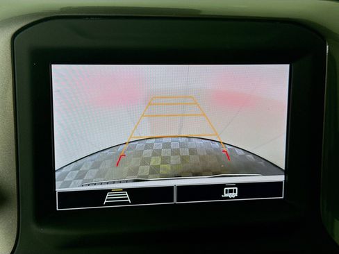 Used 2024 Chevrolet Silverado 1500 Custom image 18