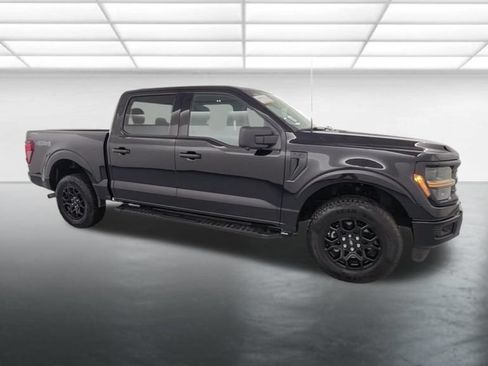 Certified 2024 Ford F150 XLT w/ XLT Black Appearance Package AWD/4WD image 10
