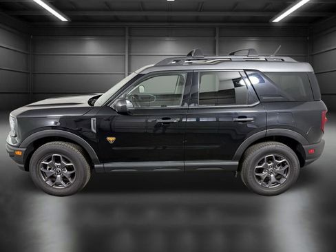 Used 2022 Ford Bronco Sport Badlands image 3