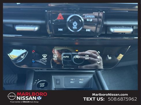 New 2026 Nissan Kicks SR w/ SR Premium Package image 29