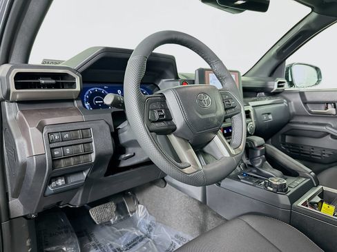 New 2026 Toyota Tacoma TRD Off-Road AWD/4WD image 9