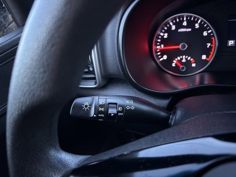 Used 2020 Kia Sportage LX image 37