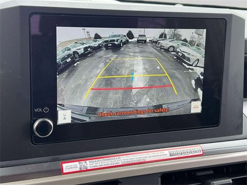 Certified 2025 Toyota Tacoma SR5 w/ SR5 Upgrade Package image 38