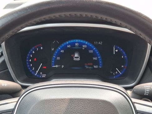 Certified 2022 Toyota Corolla Cross XLE w/ Convenience Package AWD/4WD image 22