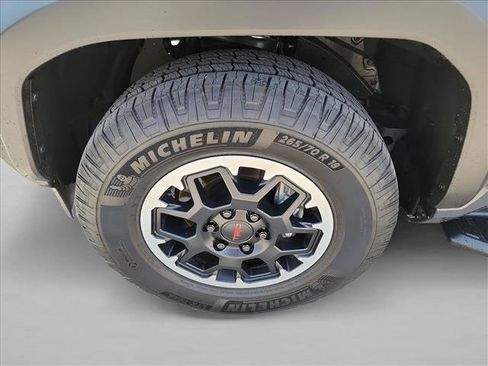 Used 2026 Toyota 4Runner TRD Off-Road Premium w/ Tow Technology Package AWD/4WD image 9