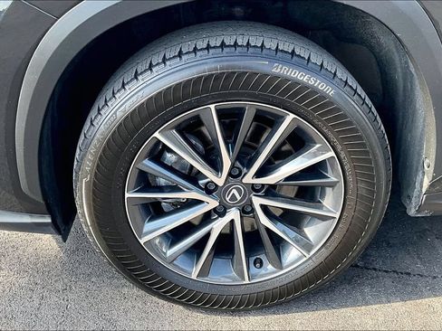 Used 2022 Lexus ES 350 w/ Premium Package FWD image 11