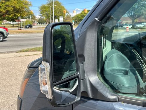 Used 2019 Ford Transit 250 148 High Roof Extended image 16