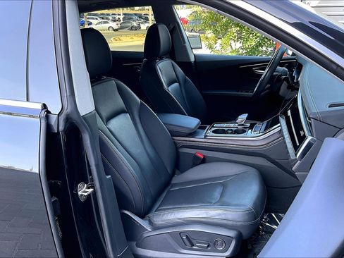 Used 2023 Audi Q8 Premium Plus w/ Premium Plus Package AWD/4WD image 7