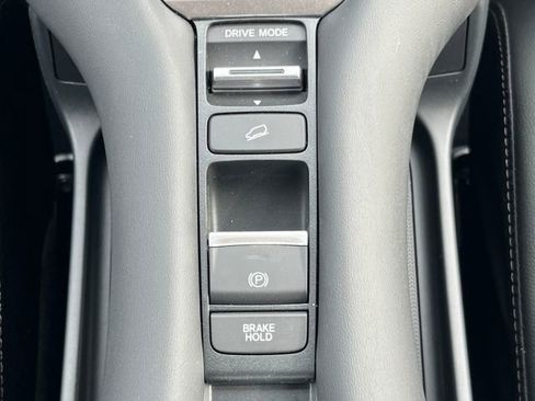 New 2026 Honda HR-V EX-L image 32