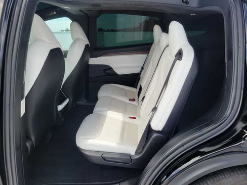 Used 2022 Tesla Model X Plaid AWD/4WD image 15