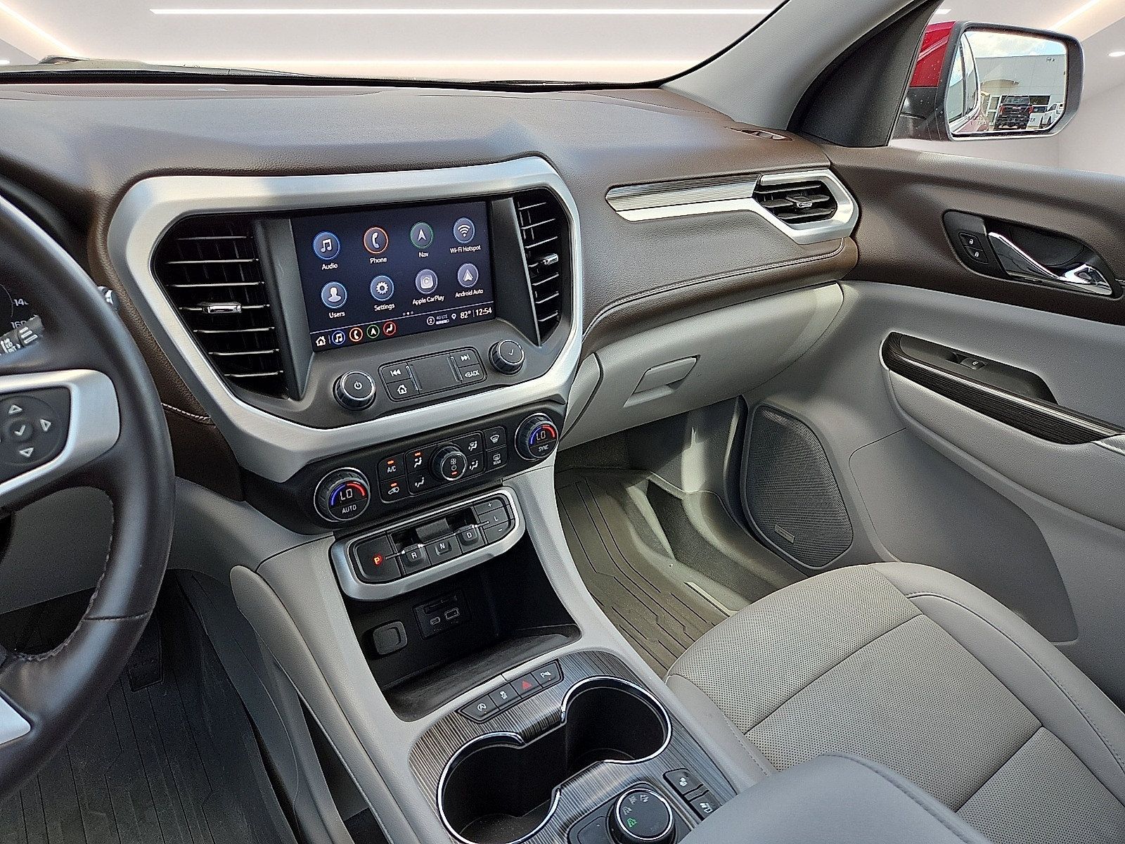 Certified 2023 GMC Acadia SLT w/ Preferred Package AWD/4WD image 13
