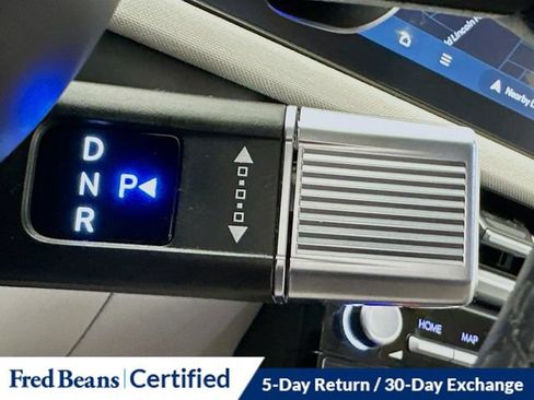 Certified 2025 Hyundai Tucson Limited AWD/4WD image 20