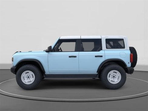 New 2025 Ford Bronco Heritage Edition image 3