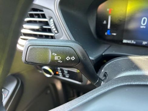 Used 2025 Ford Escape Active AWD/4WD image 25