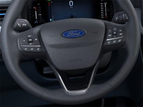 New 2025 Ford Maverick XLT image 14