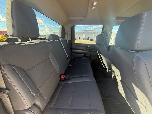 Used 2025 Chevrolet Silverado 2500 Custom w/ Custom Value Package image 14