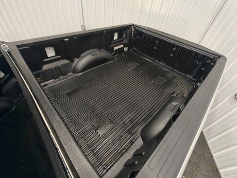 Used 2019 Ford F150 XLT w/ XTR Package image 20