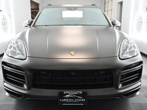 Used 2019 Porsche Cayenne Turbo w/ Sportdesign Package image 6