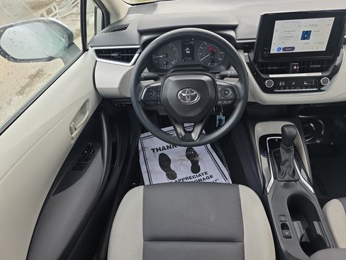 Used 2024 Toyota Corolla LE FWD image 19