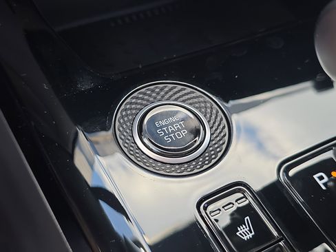 New 2026 Kia Niro EX image 29