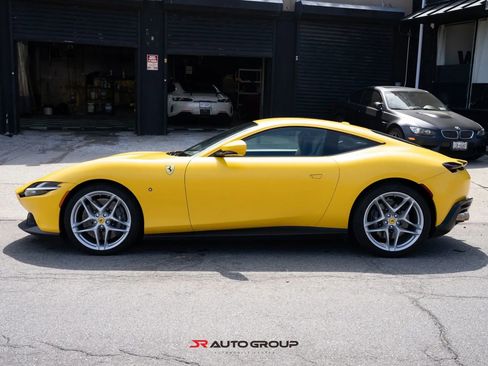 Used 2022 Ferrari Roma image 14