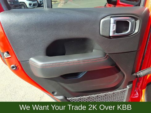 Used 2022 Jeep Wrangler Unlimited Rubicon w/ Steel Bumper Group image 12