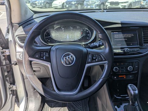 Used 2022 Buick Encore Preferred w/ Safety Package AWD/4WD image 18