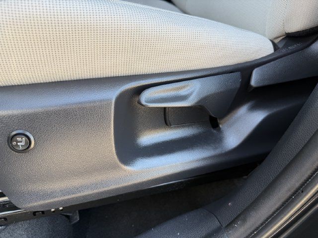 Certified 2025 Toyota Corolla Cross L FWD image 22
