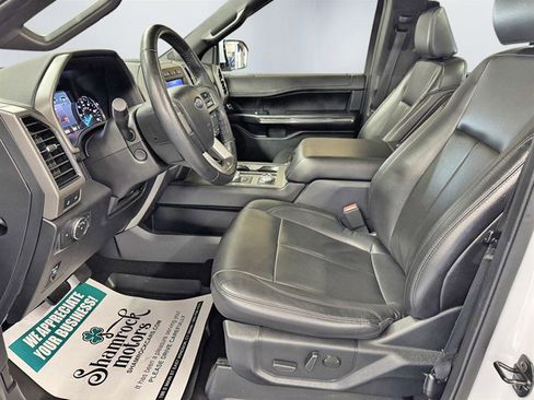 Used 2021 Ford Expedition XLT image 14