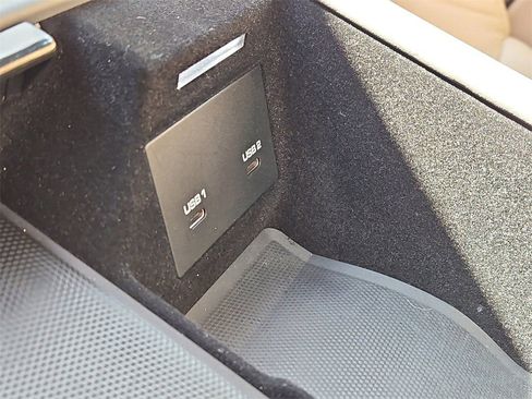 Used 2021 Porsche Cayenne Turbo image 18