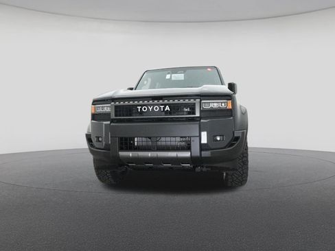 New 2025 Toyota Land Cruiser image 31