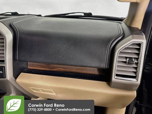 Used 2015 Ford F150 Lariat w/ Equipment Group 502A Luxury AWD/4WD image 31